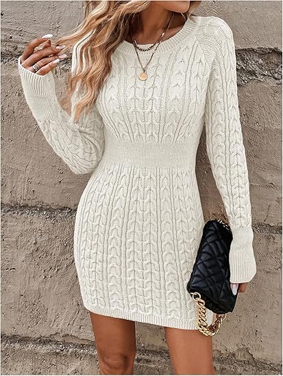 Abito mini in maglia a trecce con maniche lunghe