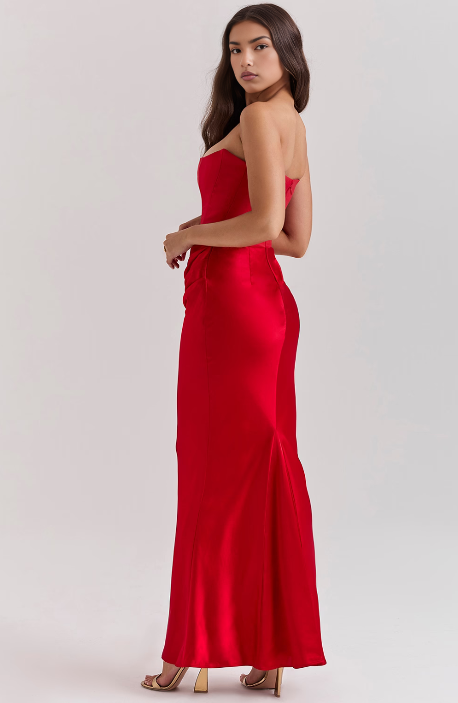 Abito da sposa senza spalline con scollo a cuore