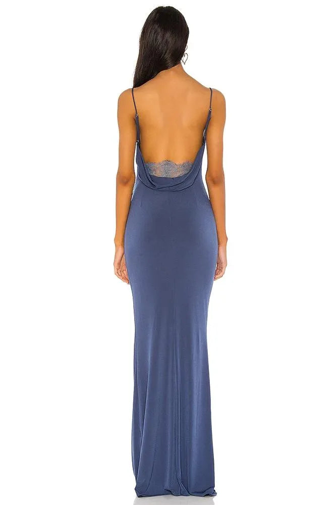 Abito lungo donna con scollo a cappuccio e schiena elegante