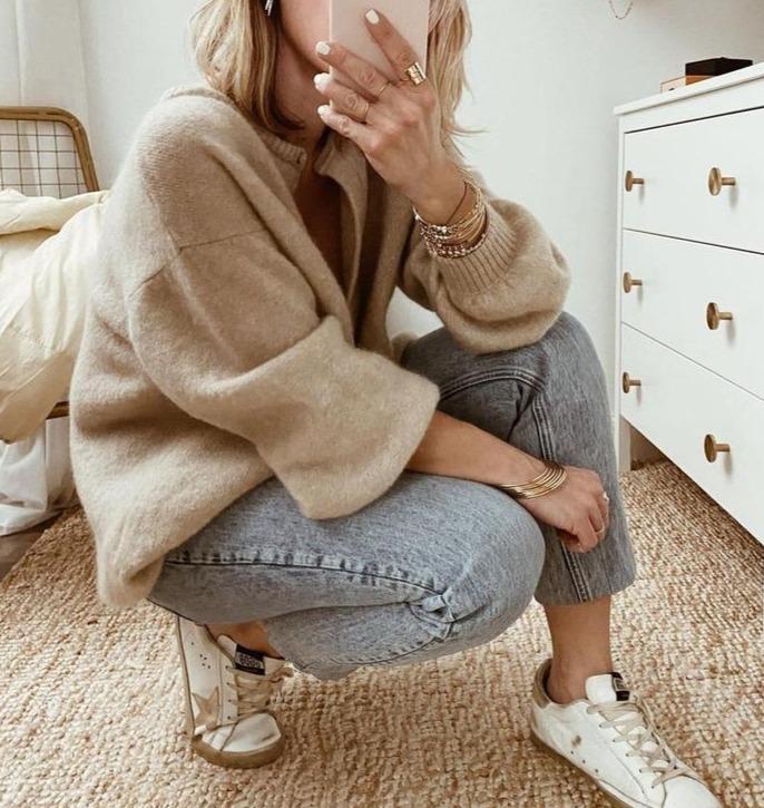Cardigan donna scollo a coste maniche voluminose