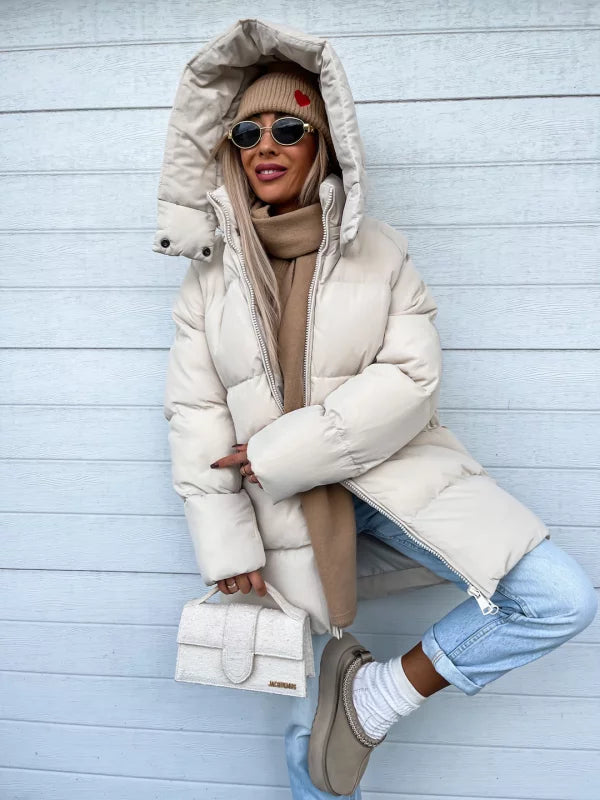 Piumino donna oversize con zip frontale