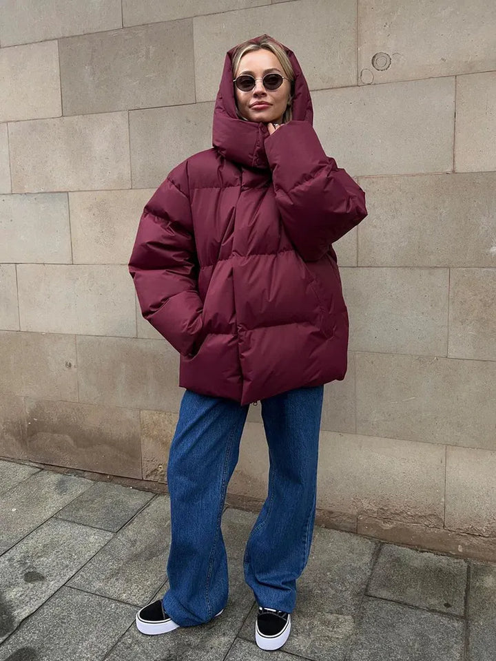 Piumino donna oversize con zip frontale