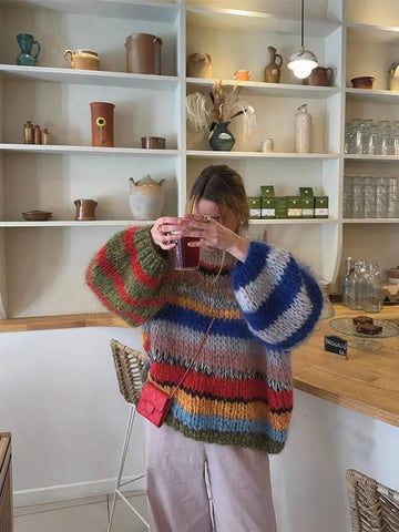 Maglione donna a maniche lunghe con righe colorate