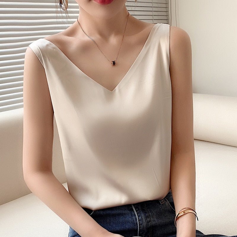 Top donna scollo a V Linea essenziale